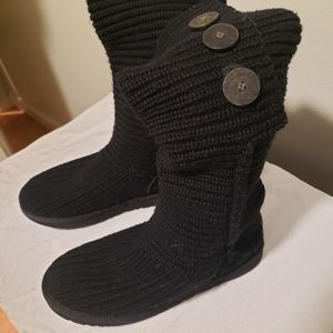 UGG Classic Cardy Sweater boots. Size 9